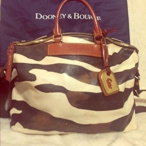 Dooney & Bourke purse